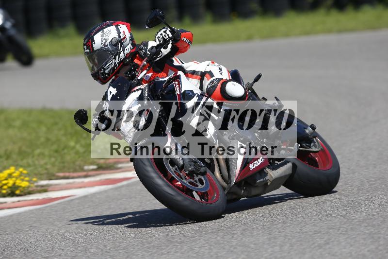 /Archiv-2024/29 12.06.2024 MOTO.CH Track Day ADR/Gruppe blau/64